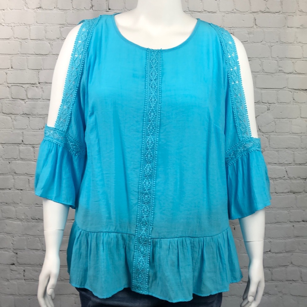 NY Collection Light Blue Open Sleeve Top Size 1X